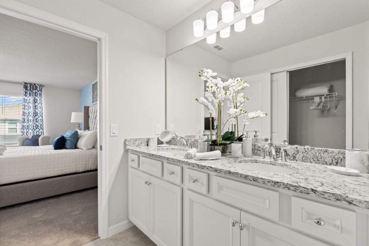 New To Market New Construction 5 Bed Retreat In World Famous Windsor Island Davenport Ngoại thất bức ảnh